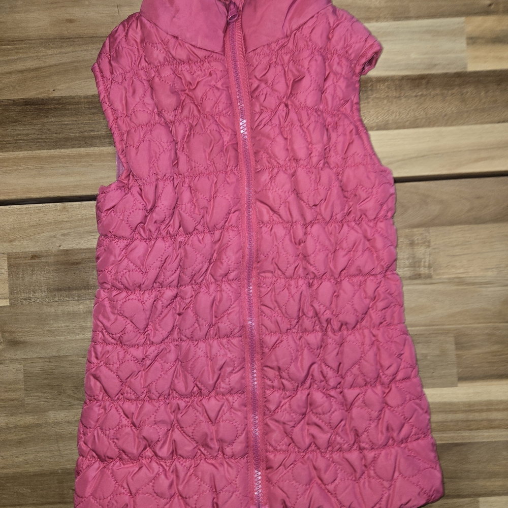 Kids Quilted Puffer Vest in Vibrant Pink